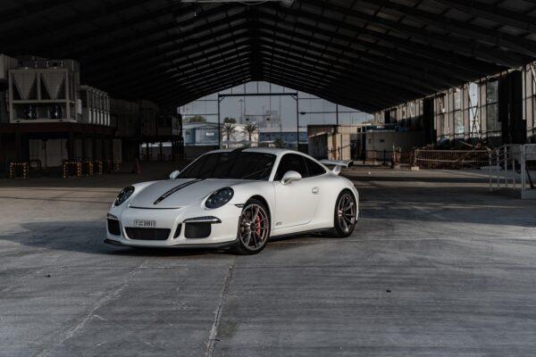 Porsche 911 Carrera